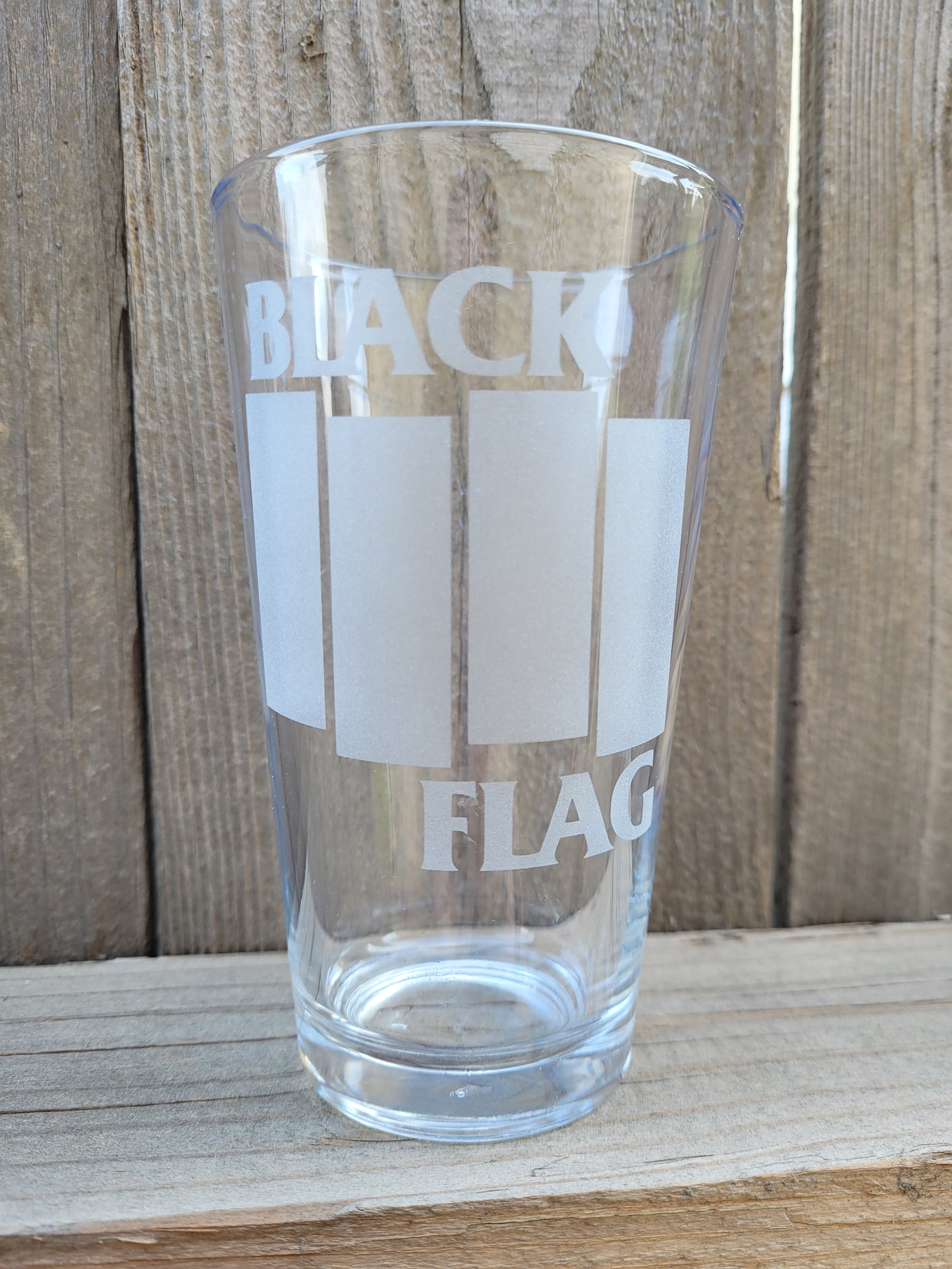 Black Flag Pint Glass - Made to Order