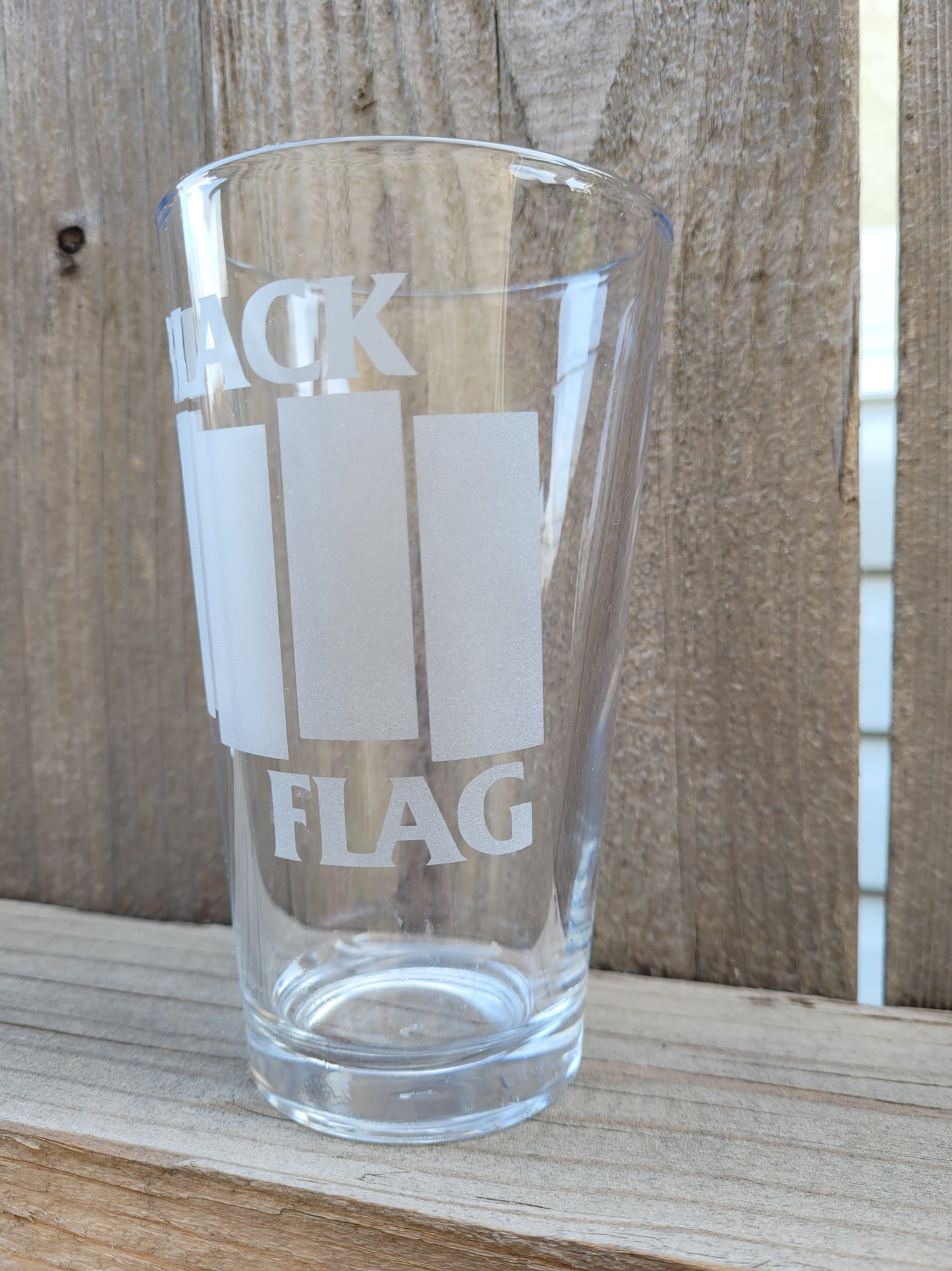 Black Flag Pint Glass - Made to Order