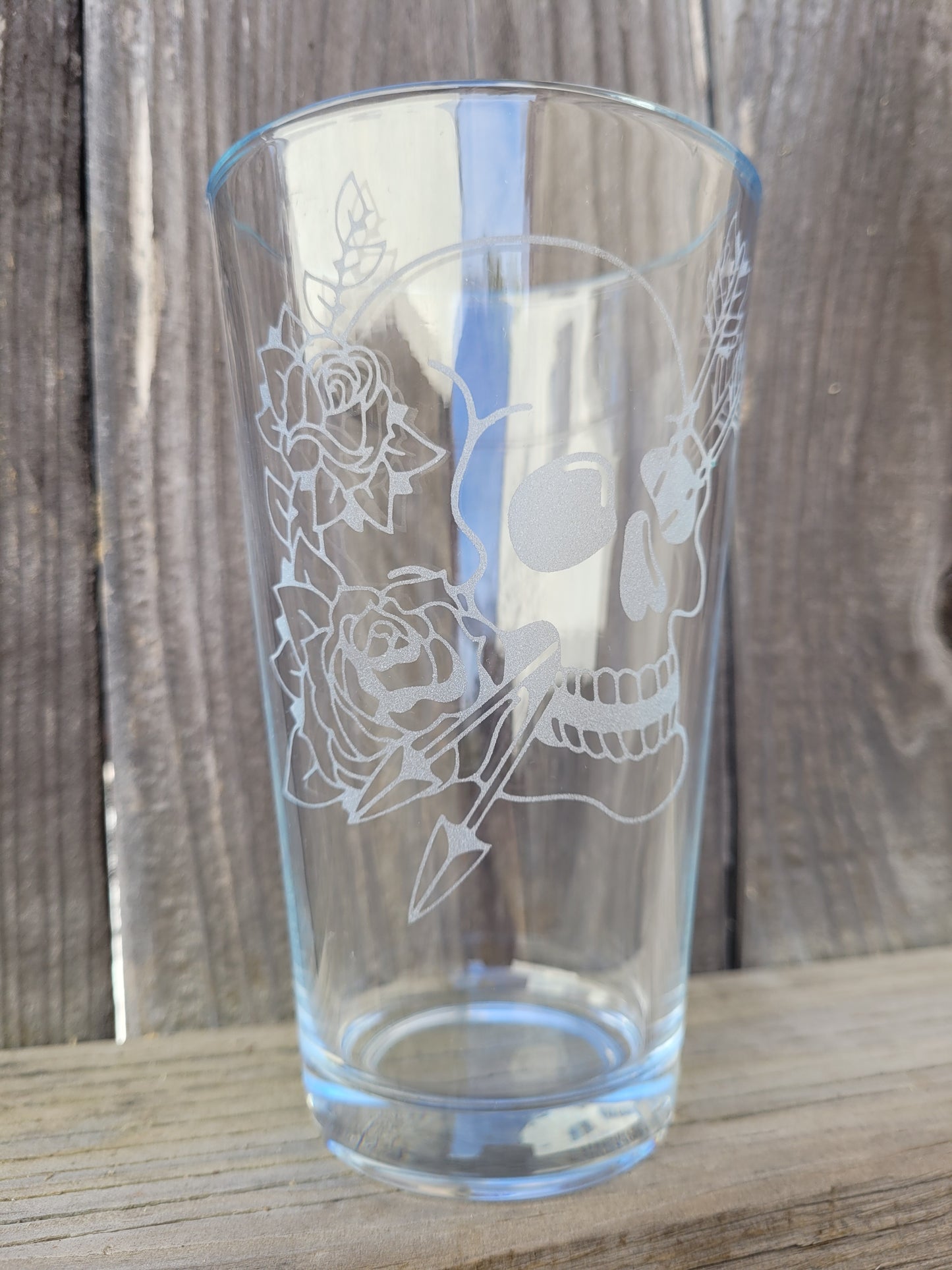 Skull (American Traditional Style) Pint Glass - Made to Order