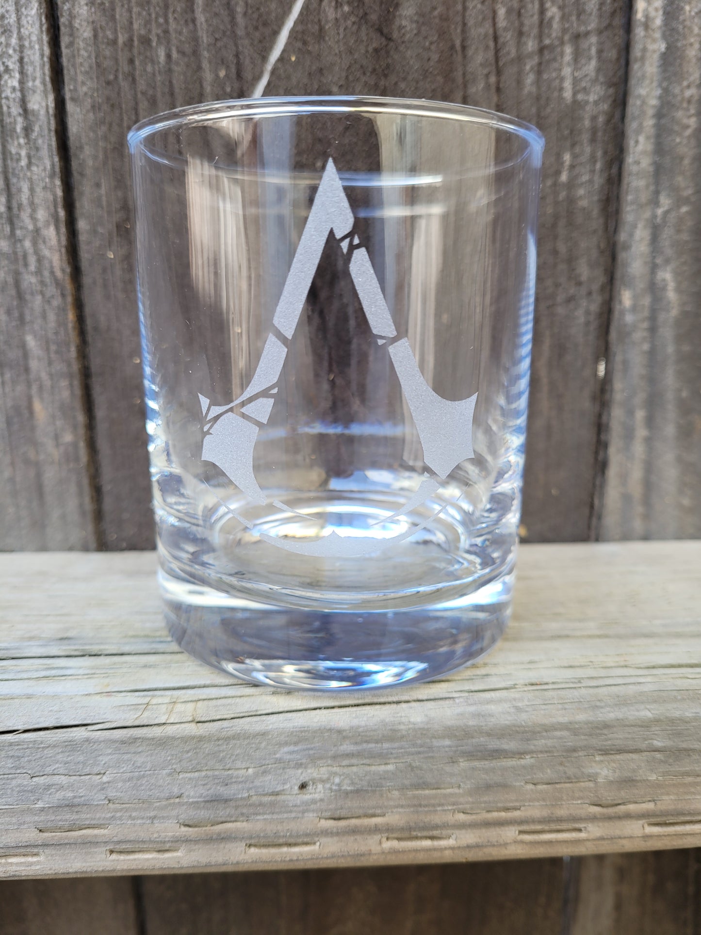 Assassin's Creed Rogue Logo rocks glass - Made to Order