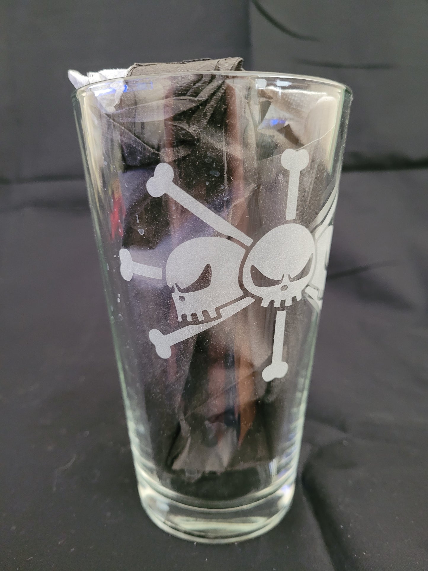 Blackbeard Pirates One Piece Pint Glass - Made to Order