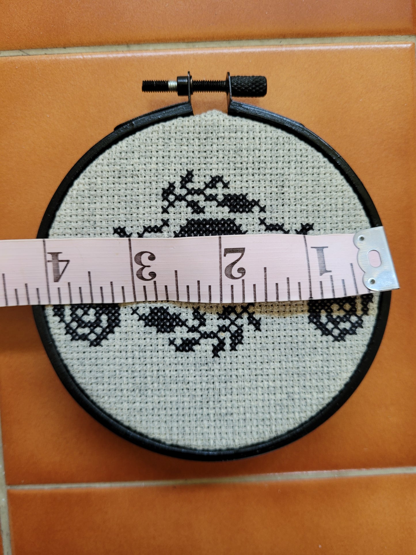 Skull and roses cross stitch