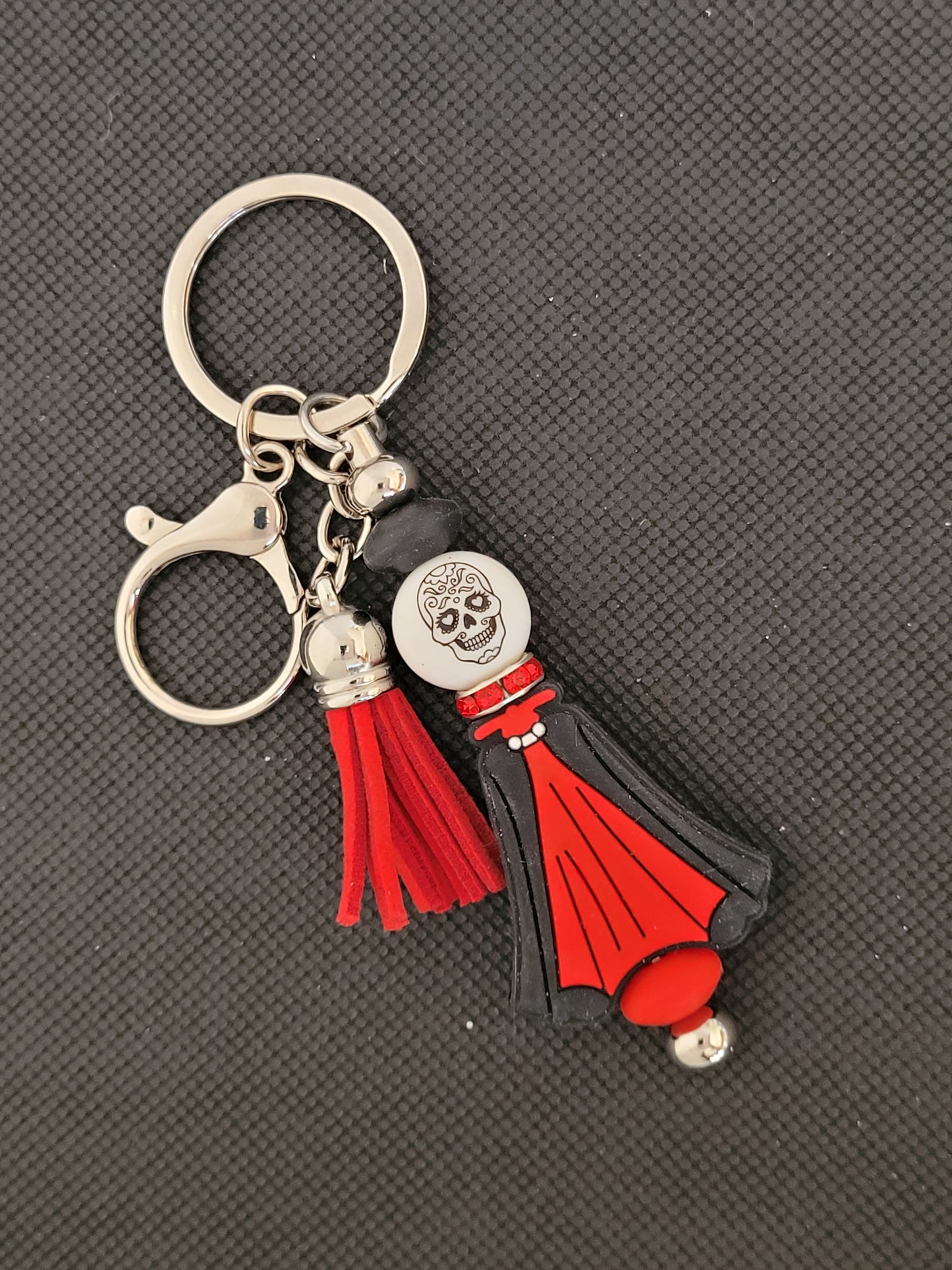 Vampire cape with skull beaded keychain