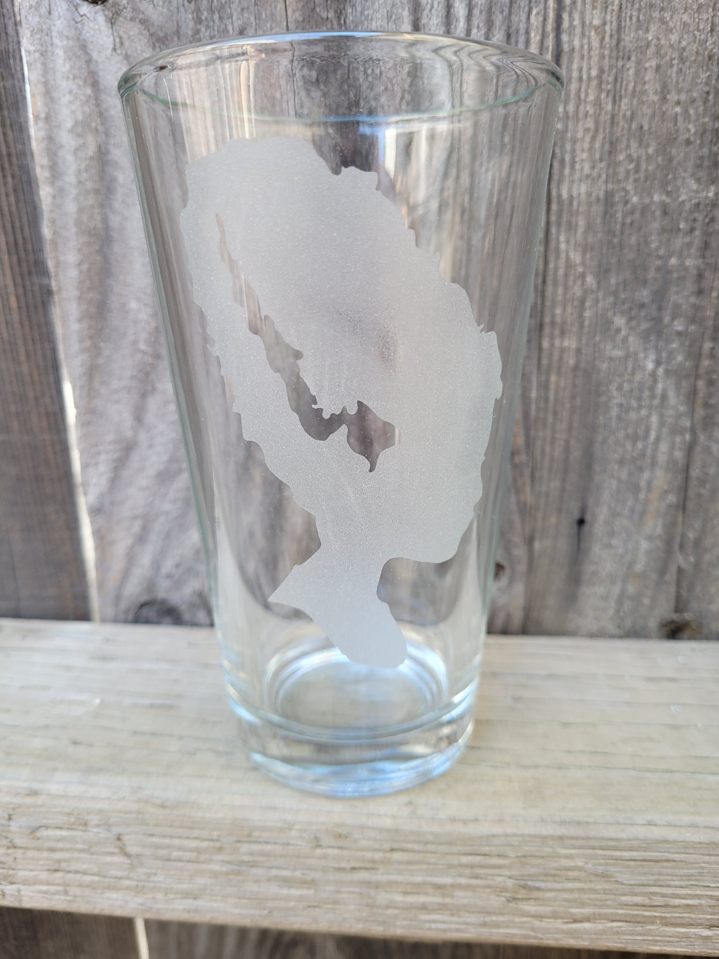 The Bride of Frankenstein (silhoutte) Pint Glass - Made to Order