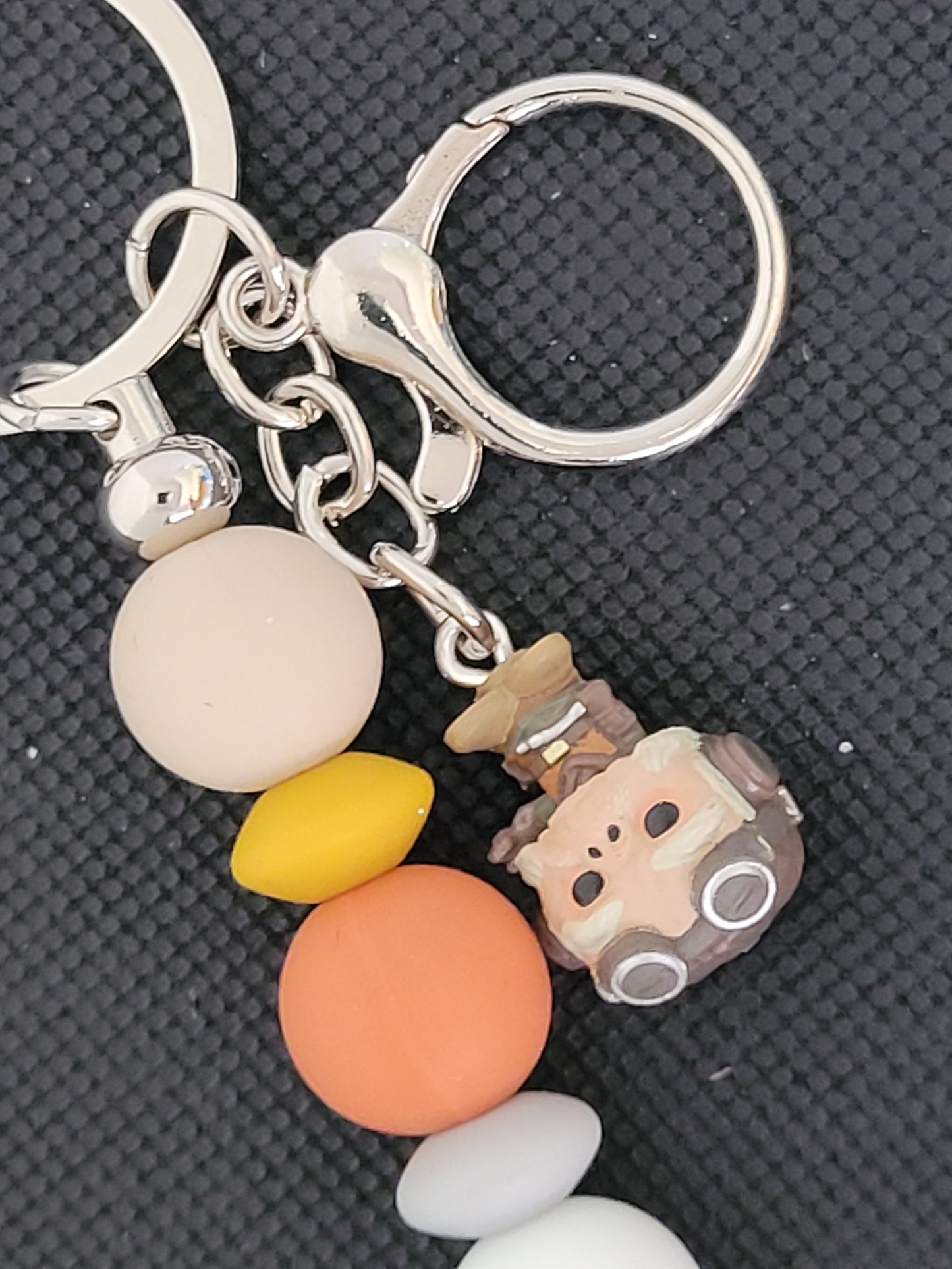 Kuiil bitty pop beaded keychain