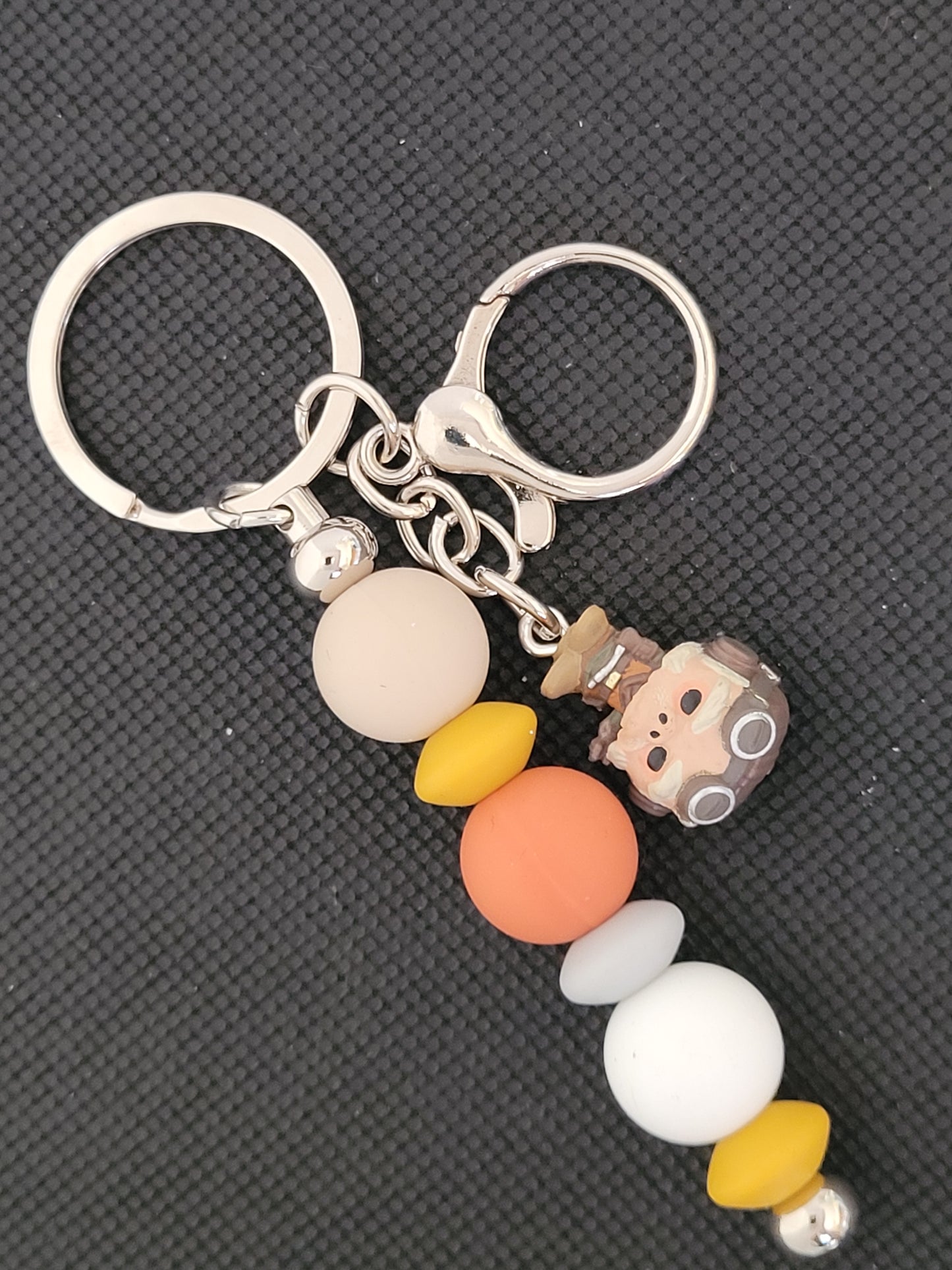 Kuiil bitty pop beaded keychain
