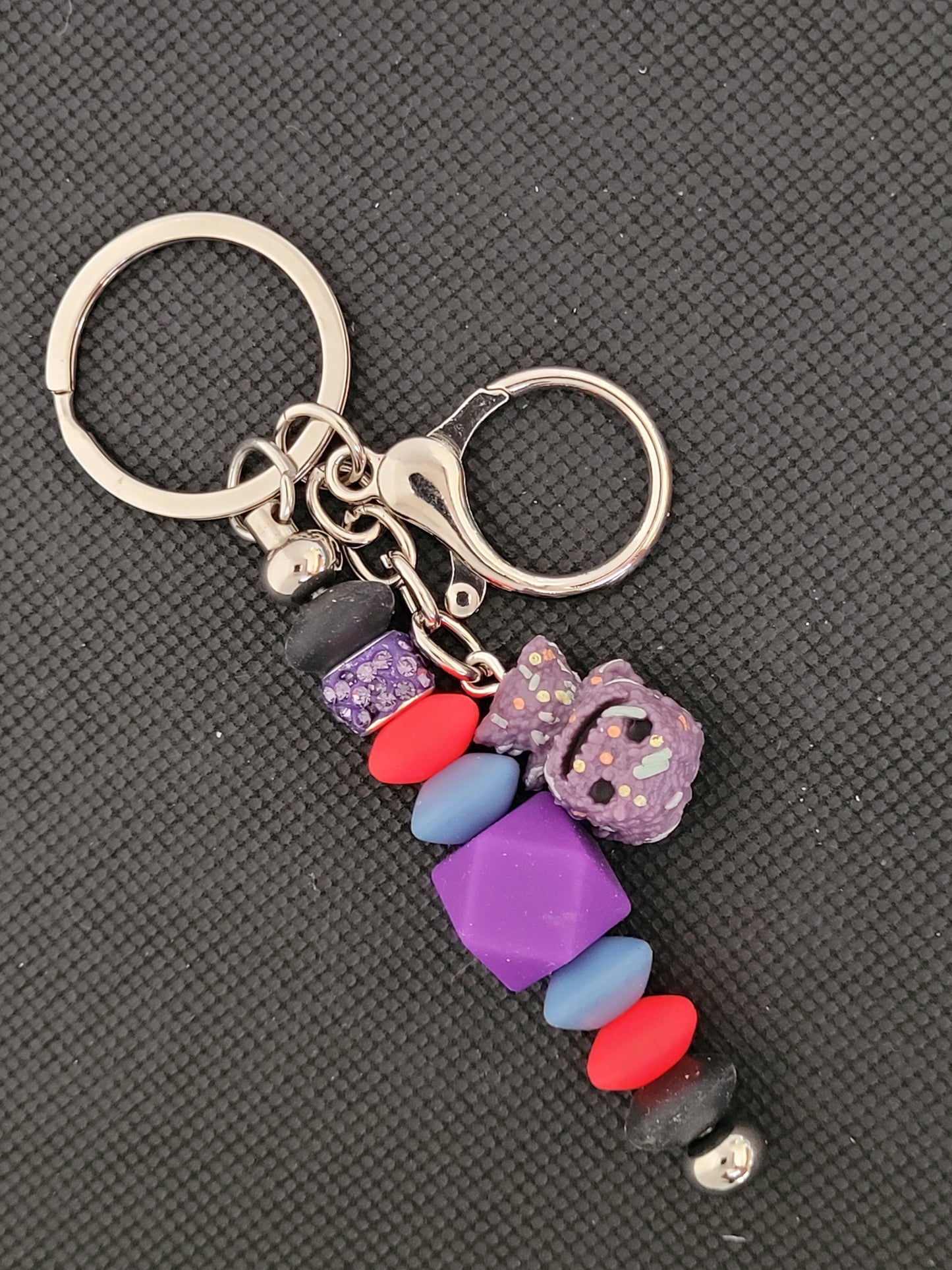 Oogie boogie bugs bitty pop beaded keychain