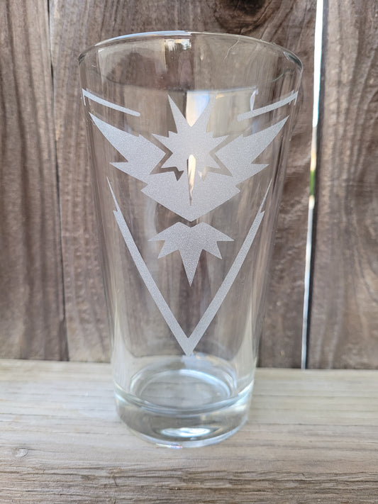 Team Instinct Pint Glass - Made to Order