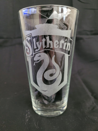 Slytherin Harry Potter house crest Pint Glass - Made to Order