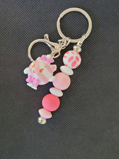 Munchling Marie (aristocats) beaded keychain