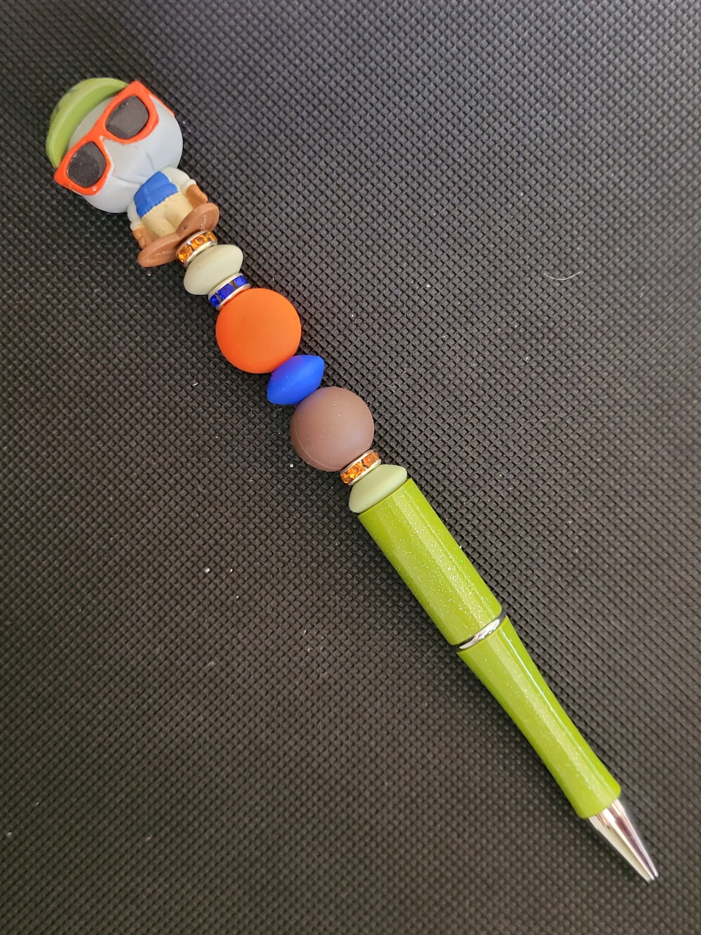 Doorables Wilden Lightfoot (bottom half) beaded writing pen