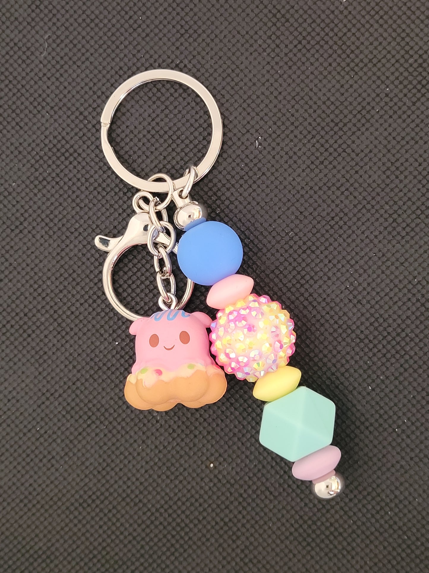 Munchling Pearl Finding Nemo beaded keychain